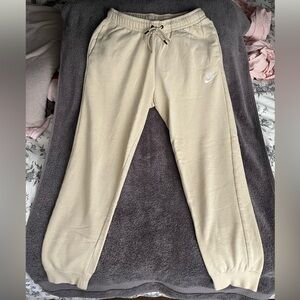 Beige Nike Sweatpants- Size Small (Women’s)